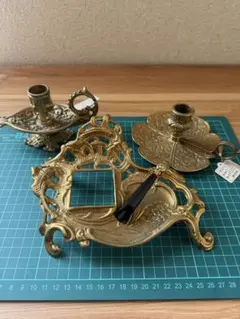真鍮 アンティーク フォトフレーム ＆ 燭台 2基 3点セットにおまけ追加