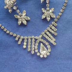 まとめ売り♦ネックレス♦イヤリング3点