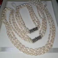 【未使用】ケシパール・淡水真珠3連❣️ネックレス＆ブレスレットセット