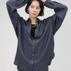 美品・タグ付きBABYLONE リネンシャツトップス シャツ　ビッグシルエットのサムネイル