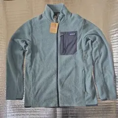 パタゴニア　メンズ・R1 エア・ジャケット　Mサイズ