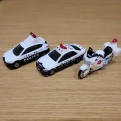 トミカ パトカー 白バイ 3台セットのサムネイル