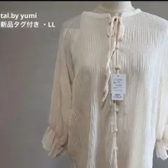 タルバイユミシャツ アイボリー オフショルダー バルーンスリーブ 