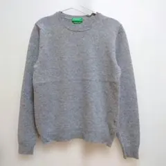 ☆ UNITED COLORS OF BENETTON グレーニットセーター ☆
