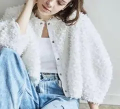 新品未使用　CARLA フラッフィージャケット fluffy jacket 新品未使用】Carla フラッフィージャケット fluffy jacket - メルカリ