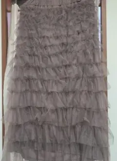 グレー フリルデザイン チュールロングスカート
