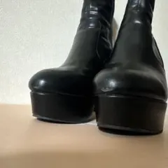 R&E ショートブーツ 厚底ブーツ 黒