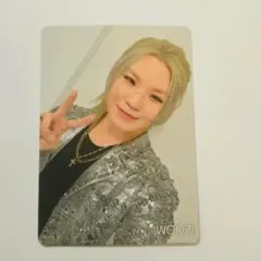 ウジ SEVENTEEN W会員 トレカ JAPAN CARAT