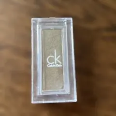 カルバンクラインCalvinKlein アイシャドウ 125 honeymoonのサムネイル