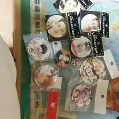 K-POP缶バッチ、スホ缶キーホルダー