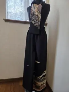 (⌒‐⌒)様の黒留袖 風景柄刺繍 ワイドパンツ