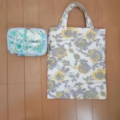 花柄トートバッグとポーチセット