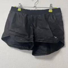 トレーニング用ショートパンツ