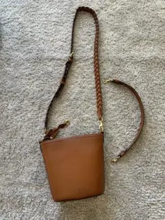 coach レザーポシェット