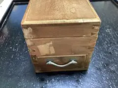 Item thumbnail for item 2612a360-4085-4911-96a8-b0d61a8b1f92