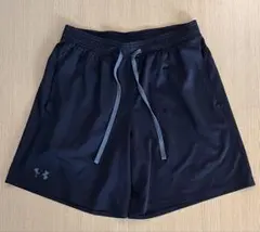 Under Armour ブラック ハーフパンツ