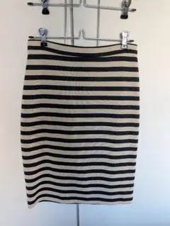 WEEKEND MaxMara ボーダー柄 タイトスカートのサムネイル