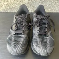 限定値下げ❗️NIKE ストラクチャー25