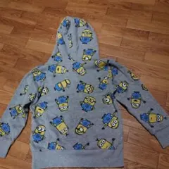 ミニオン柄フード付きパーカー