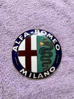 アルファロメオ　75mm 3m厚　七宝焼エンブレム　レア オシャレ 000000000456_dMA9VT2.jpg