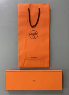 【HERMES】ネクタイ用空箱8個 & ショップ袋8枚 HERMES】ネクタイ用空箱8個 & ショップ袋8枚 2025年最新】エルメス