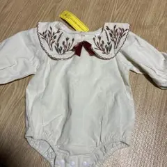 【新品・未使用】SHEIN 刺繍付きロンパース 3-6M アイボリー