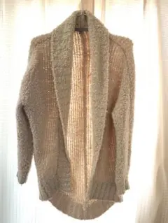 GUESS ニットカーディガン