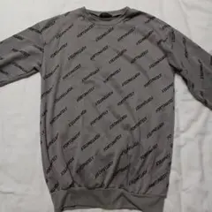 グレー スウェット