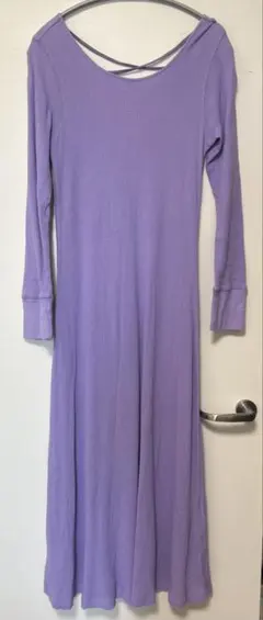 バックレースアップワンピース