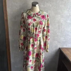 古着　ヴィンテージ 総柄ワンピース　花柄　used ビンテージ　希少　ユーズド