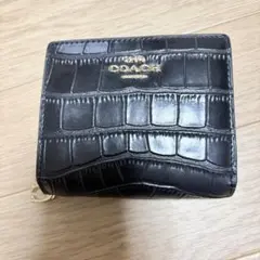 コーチ 折財布 クロコ型押し パスケース付 コンパクト財布 ブラック 黒のサムネイル