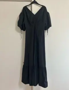 美品　ナチュラルビューティーベーシック　ティアードワンピース　ブラウス　スカート