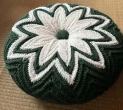 ハンドメイド　昭和レトロ　かぎ編み　ニット　丸クッション