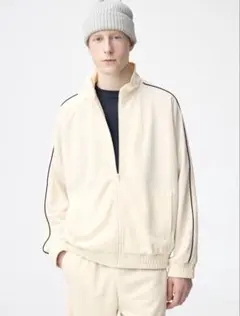 【新品未使用】GU トラックジャケット