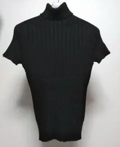 新品・未使用品✨バーバリーロンドン 半袖 ニット タートル 刺繍ロゴ 黒 13 楽天市場】バーバリー ニット 半袖の通販