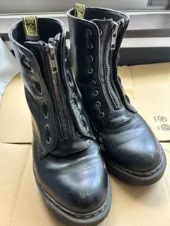 ブラックレザー ワークブーツ ジッパー付き ショートブーツ