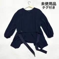 2025年最新】adore ブラウスの人気アイテム - メルカリ