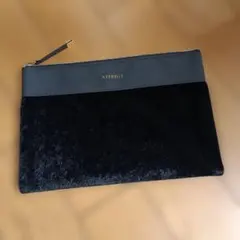Attenir フラットポーチ ブラック