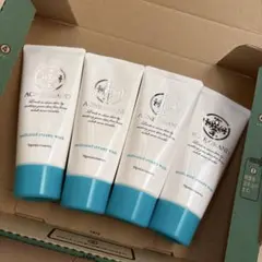 Naris ACNE GRAND Medicated Creamy Washのサムネイル