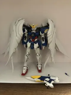 ジャンク　MG 1/100 WING GUNDAM ZERO EW Ver.Ka