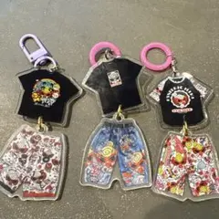 アクリルキーホルダー Tシャツとショーツセット