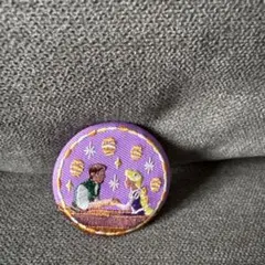 ディズニーDisney刺繍缶バッチ 塔の上のラプンツェル