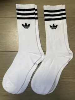 【新品】adidas ロゴ クルーソックス 白2足23-26cm