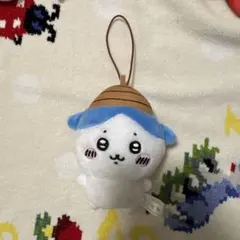 ちいかわ　どんぐり帽子をかぶったハチワレ