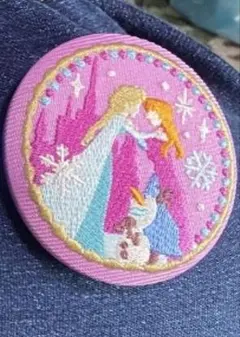 ディズニー刺繍缶バッジ2 アナ雪