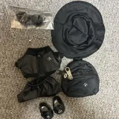 ブラック 着せ替え服セット アクセサリー付き