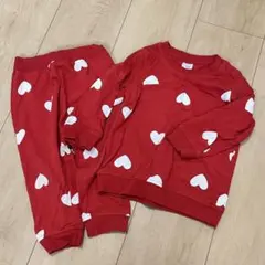 ベビー服 上下セット　赤色 トレーナー ハート