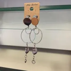 Item thumbnail for item 6971abf2-c10f-4103-89df-a7f9e161e08b