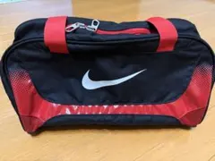 NIKE プールバッグ　ドラム型