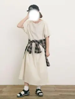 サマンサモスモス/新品未使用/◎綿麻ワンピース/キナリ